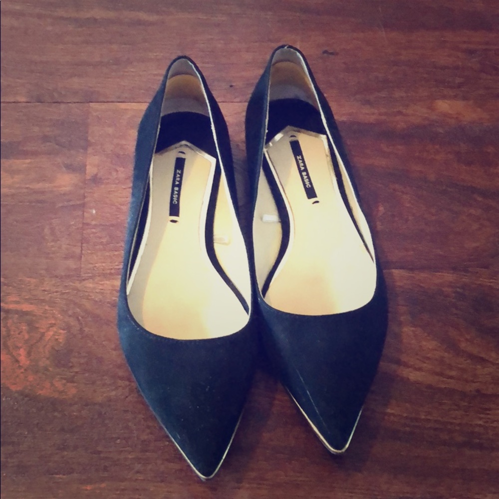Zara black pointy flats